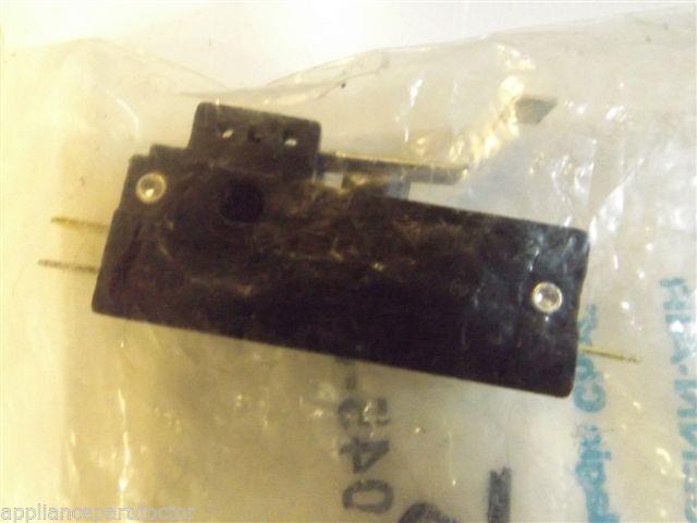 Maytag Admiral Stove 7403P045-60 Switch, Door Lock NEW IN BOX Maytag Admiral Stove 7403P045-60 Switch, Door Lock NEW IN BOX